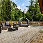 Cirelle & Ξενοδοχείο 4*
