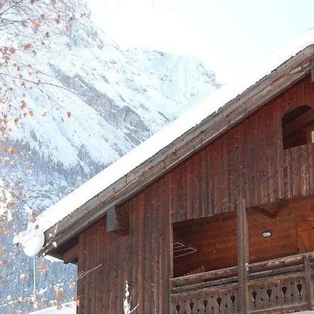 Cirelle & Готель Канацеї