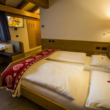 Cirelle & Hotel 4*