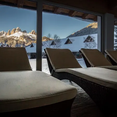 Cirelle & ホテル 4*