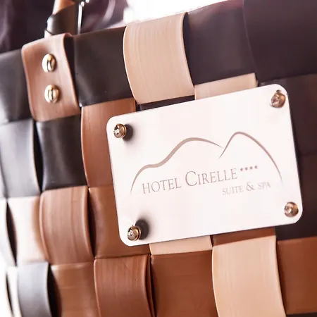 Cirelle & فندق 4*