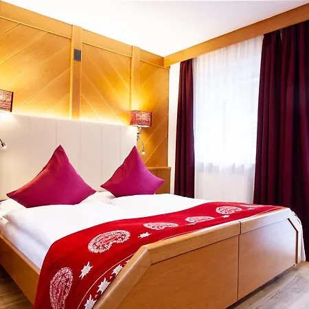 Cirelle & 4* カナツェーイ