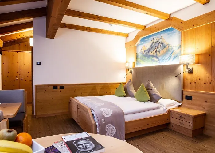 Cirelle & Ξενοδοχείο Canazei